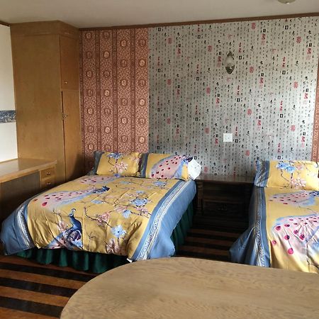 Heritage Place Hotel Gravelbourg Luaran gambar