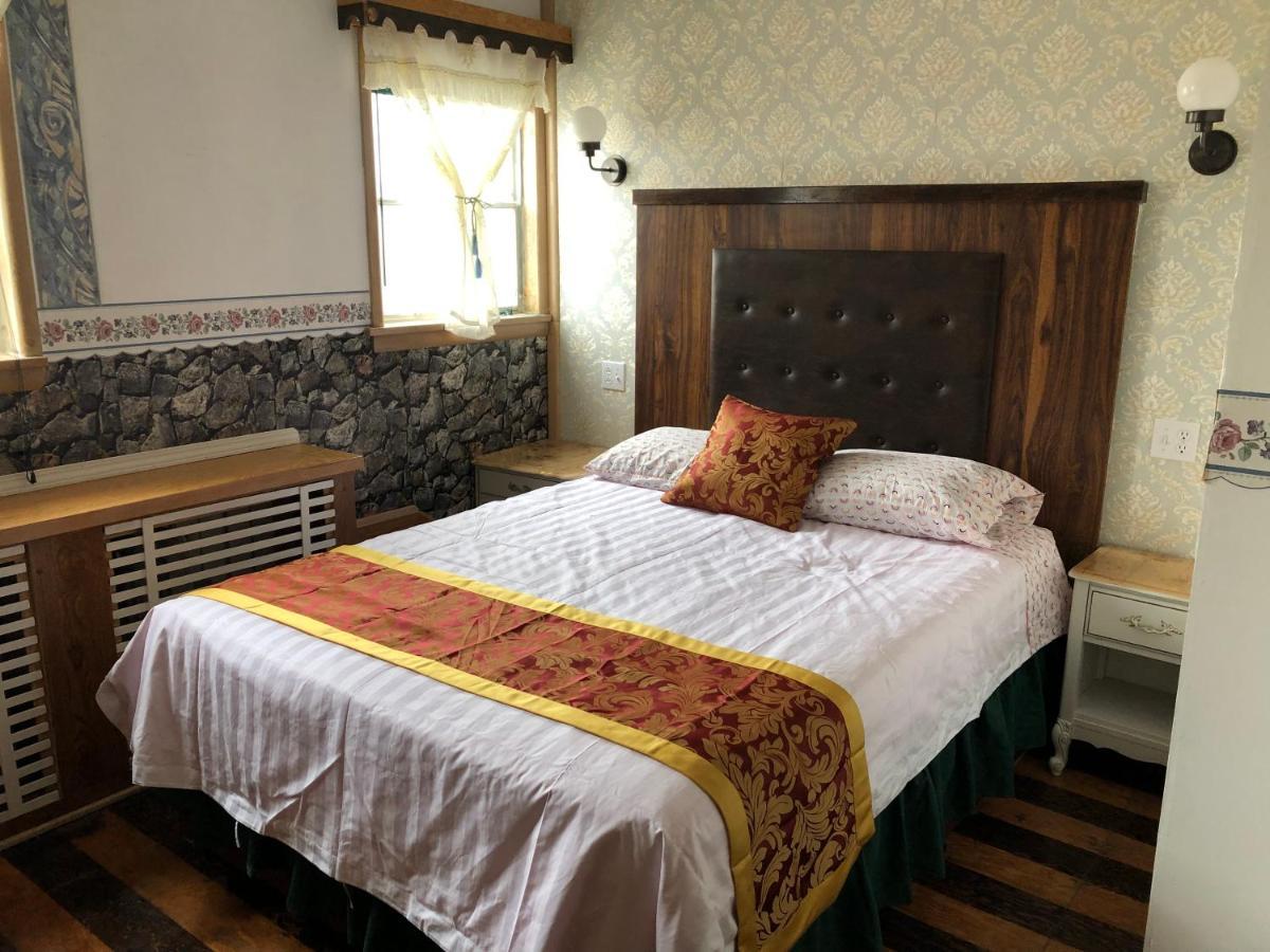 Heritage Place Hotel Gravelbourg Luaran gambar